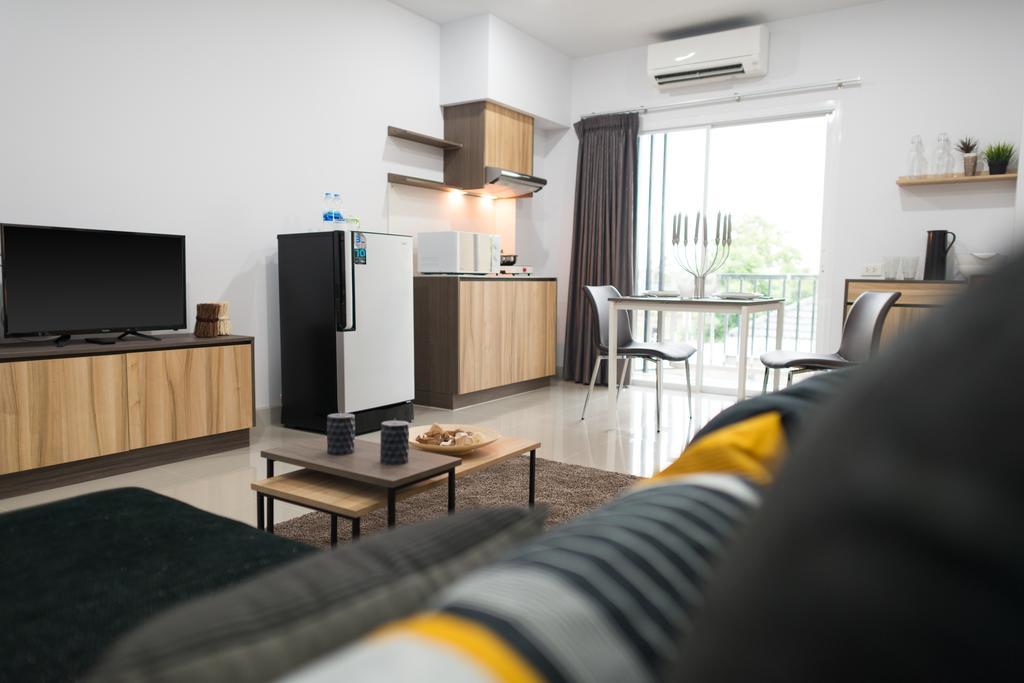 Zada Residence Nakhonratchasima Pokoj fotografie