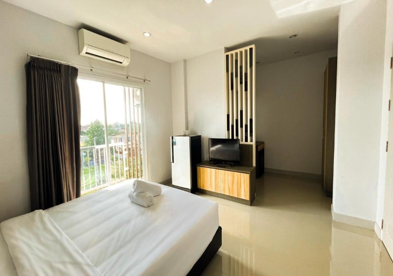 Zada Residence Nakhonratchasima Exteriér fotografie