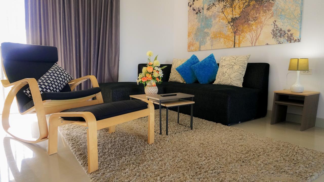 Zada Residence Nakhonratchasima Exteriér fotografie