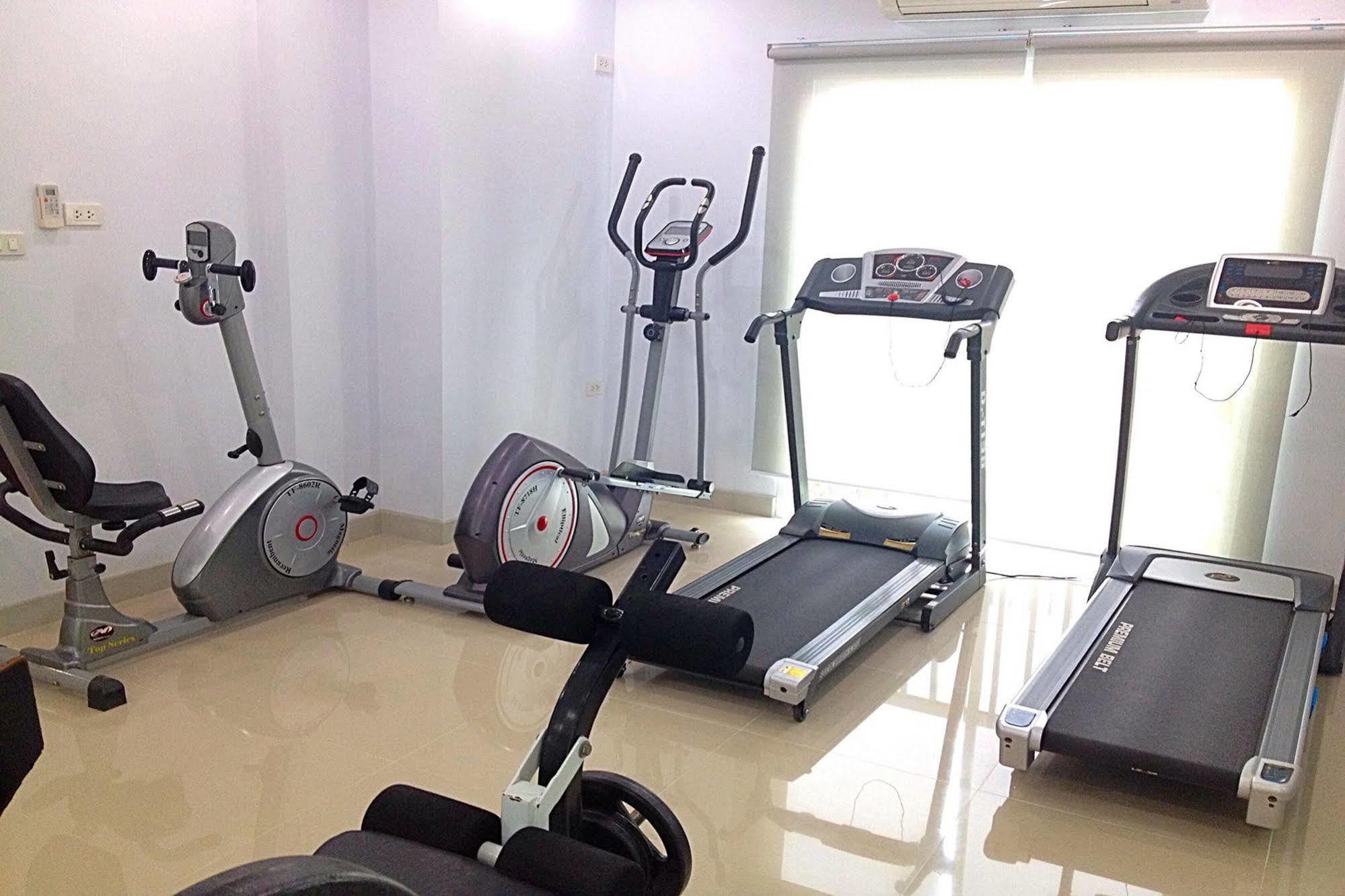 Zada Residence Nakhonratchasima Exteriér fotografie